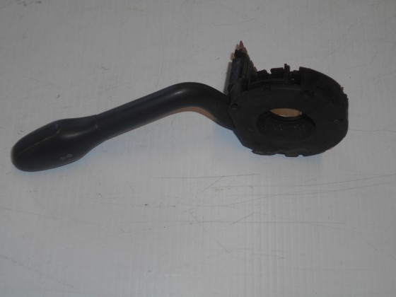 Comutador Piscas Volkswagen Polo de 1998 Cod68